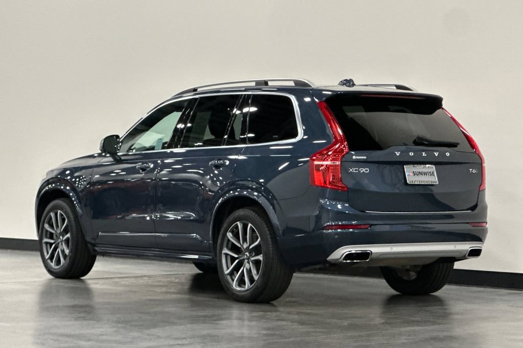 Used 2019 Volvo XC90 T6 Momentum w/ Protection Package Premier AWD/4WD image 6