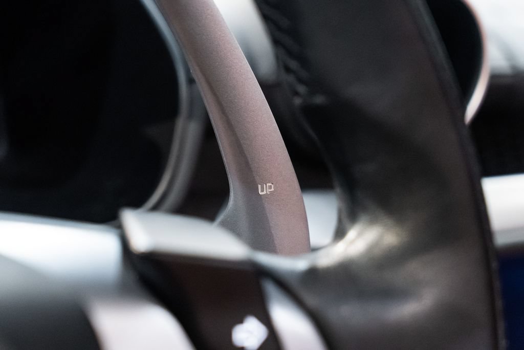 Certified 2020 Ferrari Portofino RWD image 32