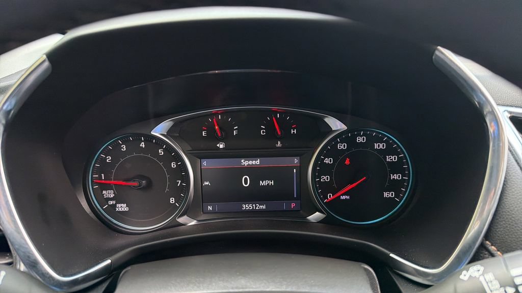 Used 2023 Chevrolet Equinox Premier FWD image 30