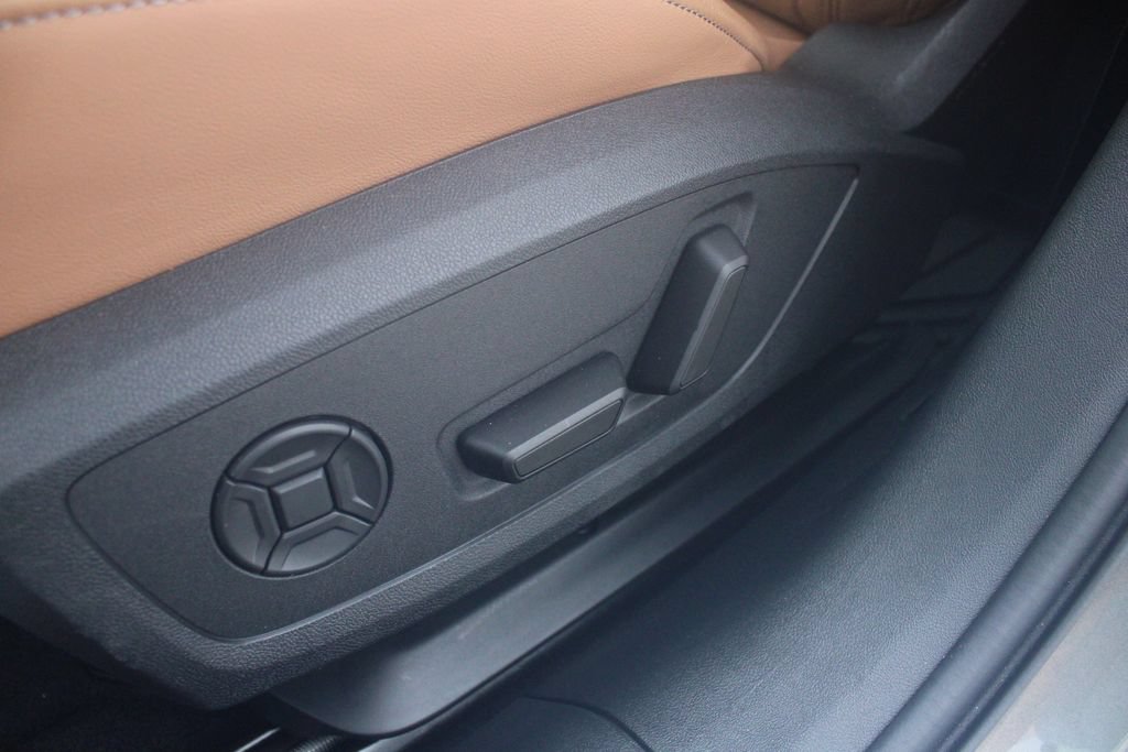 Used 2025 Audi A5 2.0T Premium Plus AWD/4WD image 3