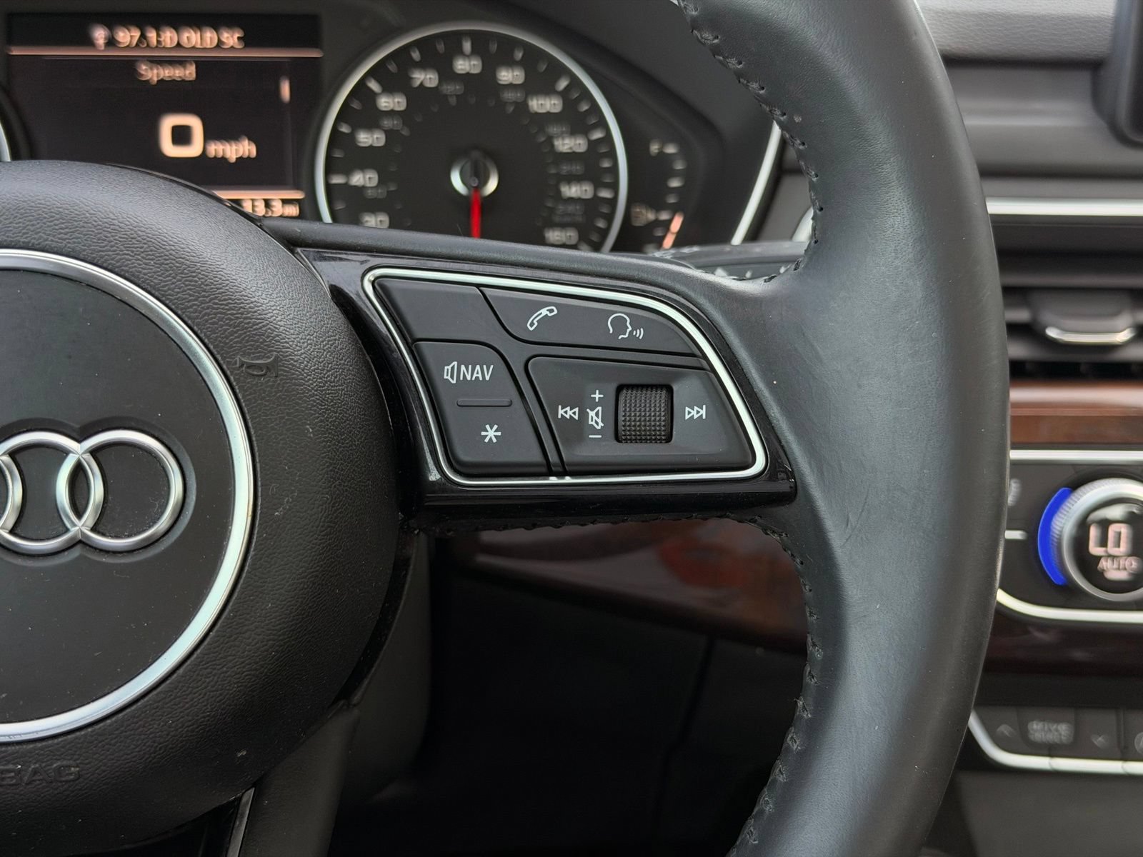Used 2017 Audi A4 2.0T Ultra Premium FWD image 35