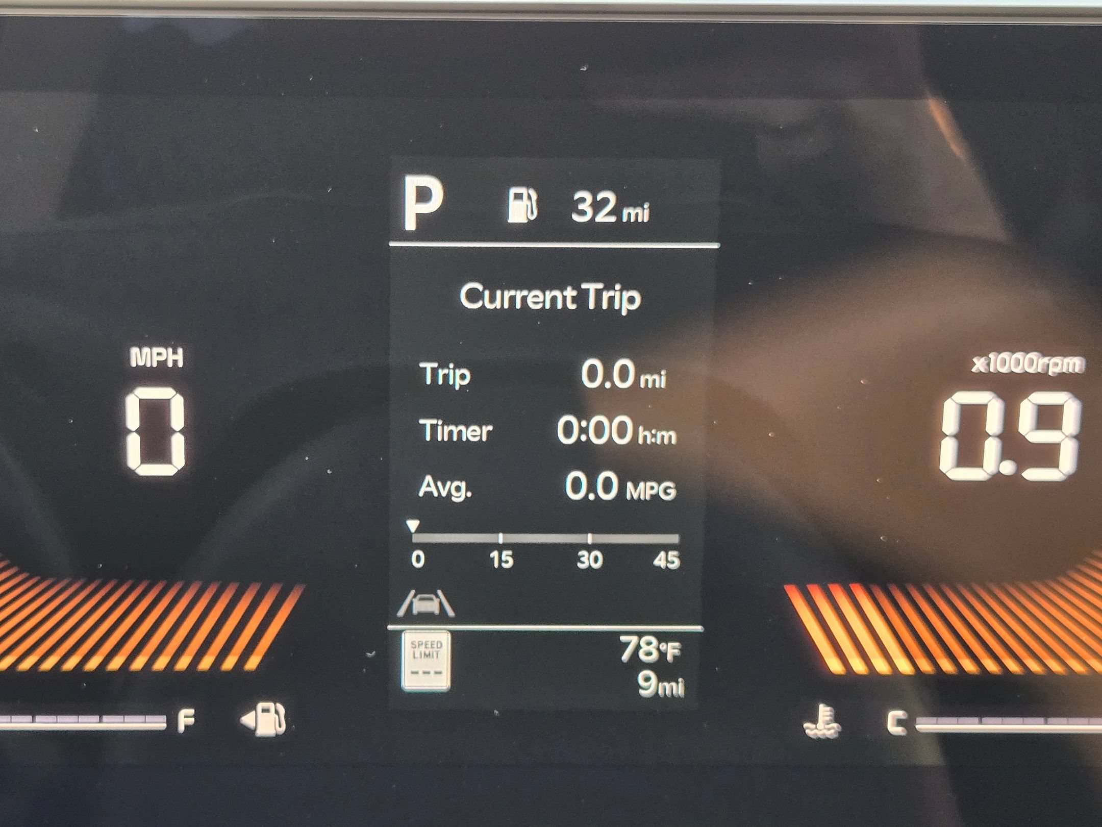New 2026 Kia K4 FWD image 24