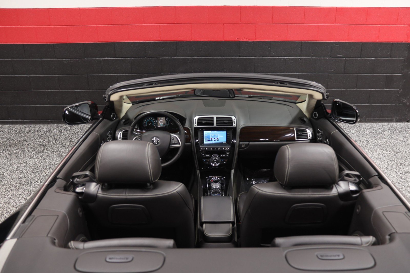 Used 2014 Jaguar XK 2dr Convertible image 46