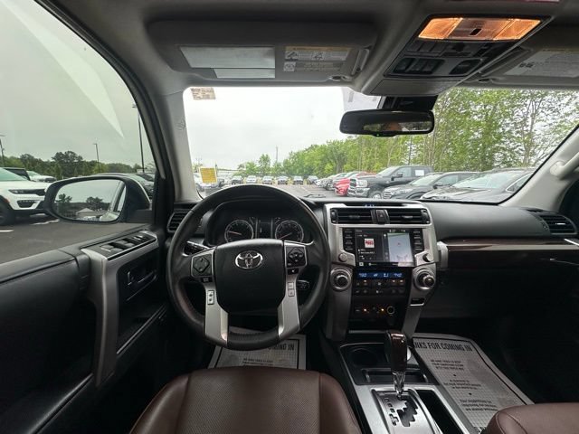 Used 2022 Toyota 4Runner Limited AWD/4WD image 15