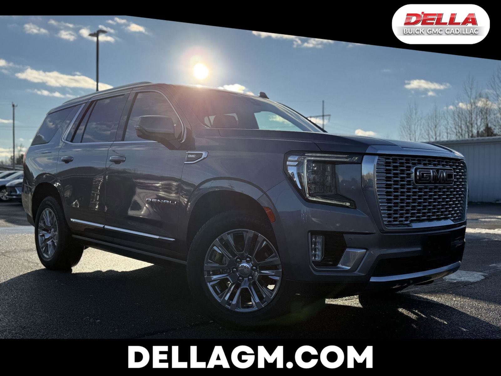 Used 2022 GMC Yukon Denali image 1