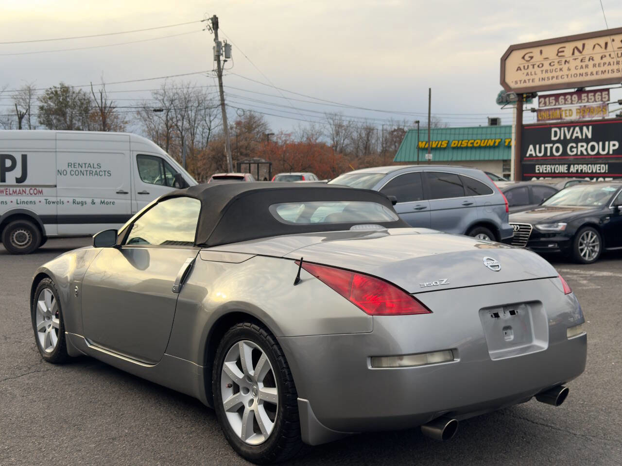 Used 2005 Nissan 350Z Enthusiast image 4