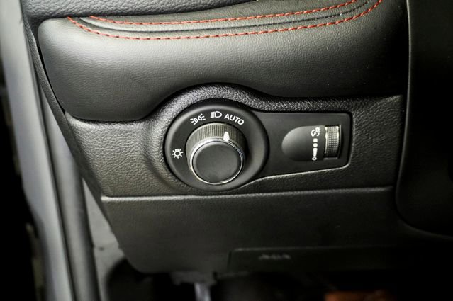 Used 2025 Dodge Durango R/T image 28