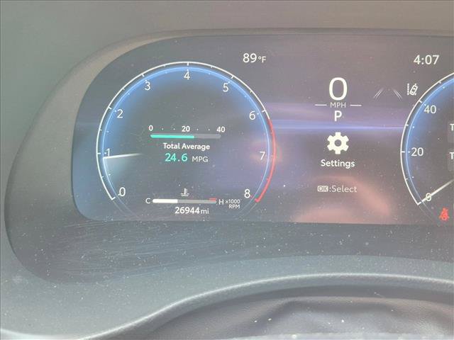 Certified 2024 Toyota Highlander Limited AWD/4WD image 10