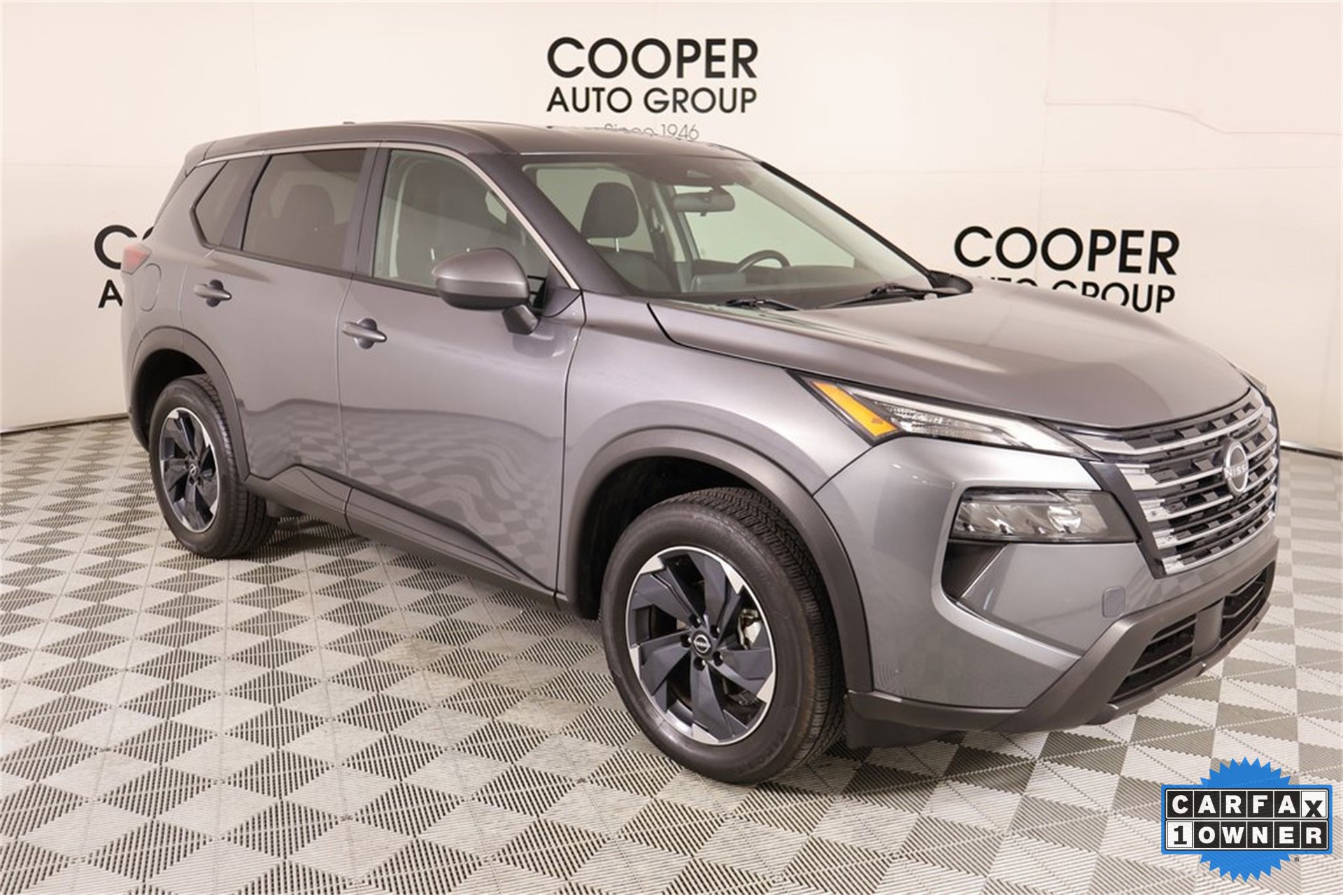 Used 2024 Nissan Rogue SV