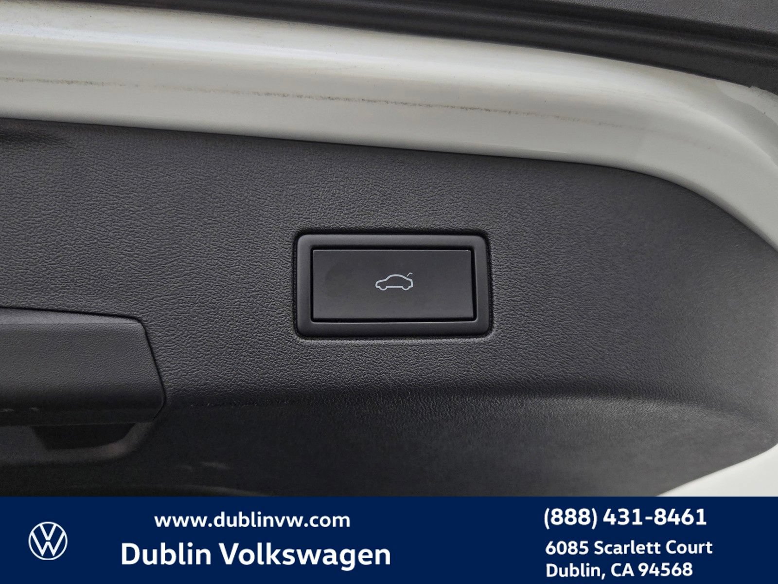 Certified 2023 Volkswagen ID.4 Pro S AWD/4WD image 24