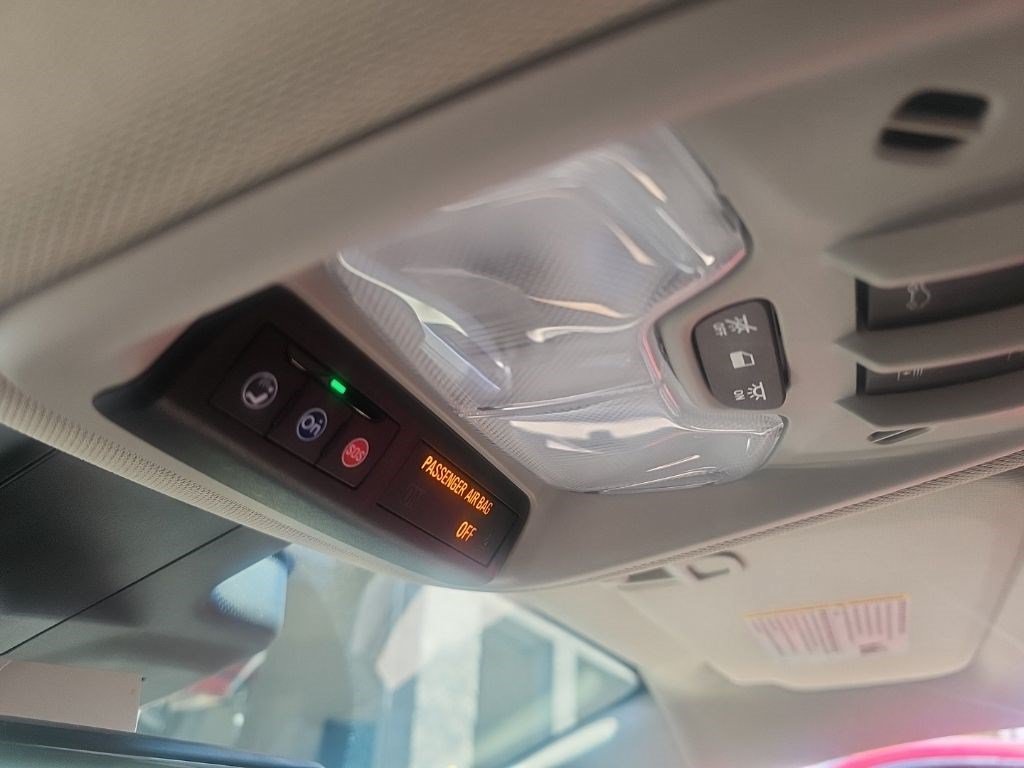 Certified 2024 Buick Encore GX Avenir w/ Avenir Technology Package FWD image 13