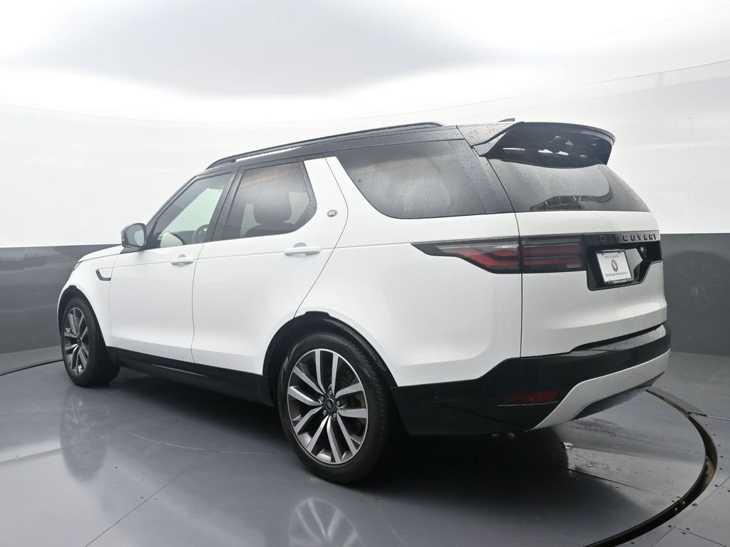Used 2023 Land Rover Discovery HSE R-Dynamic AWD/4WD image 5