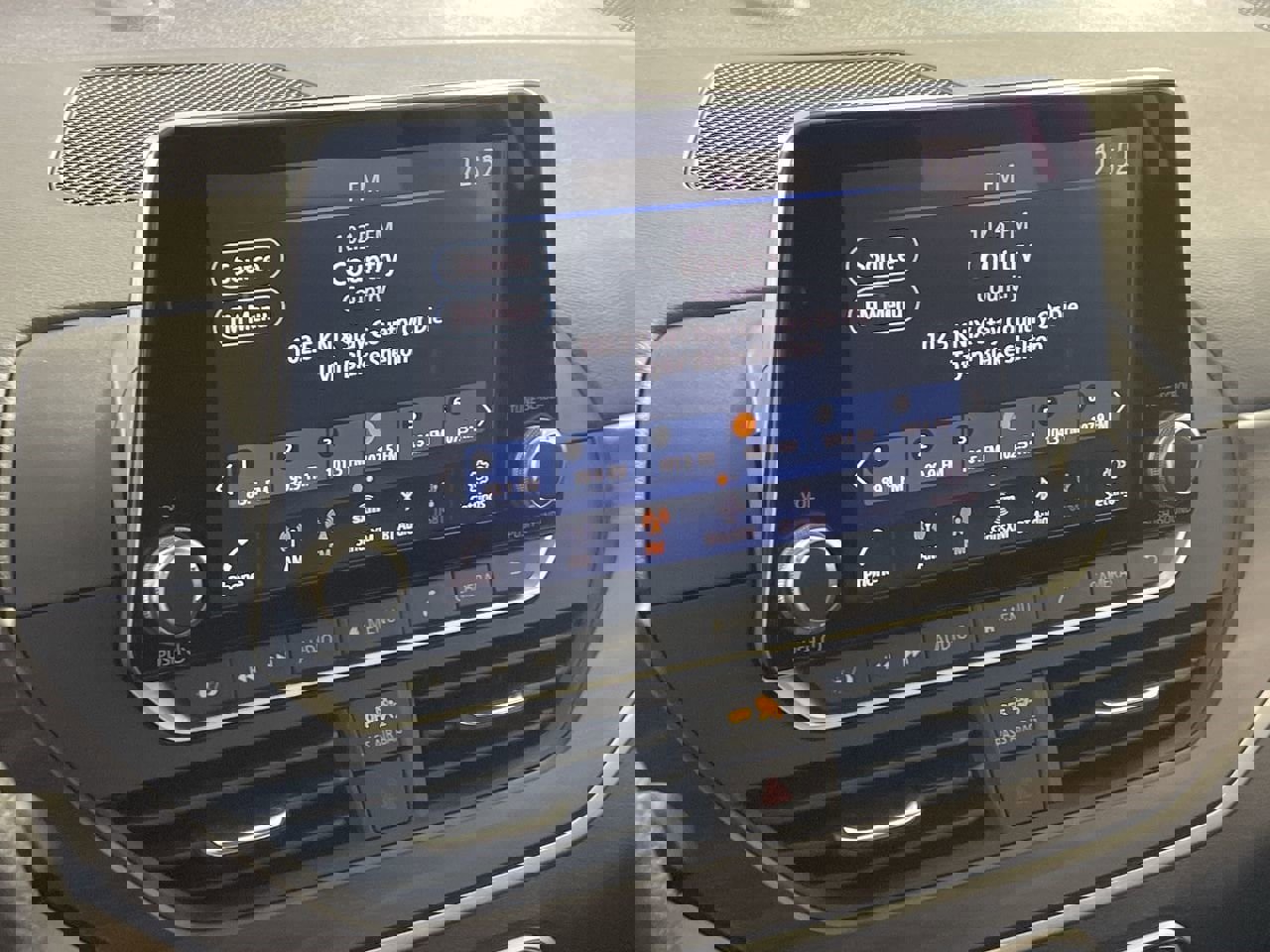 Used 2024 Nissan Altima 2.5 SV image 16