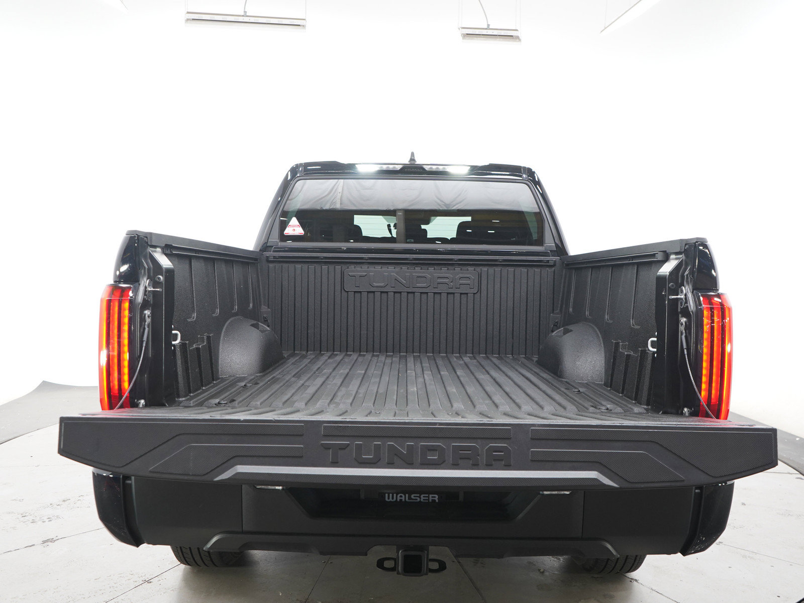 Used 2026 Toyota Tundra SR5 AWD/4WD image 17