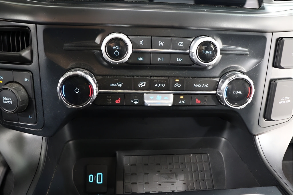 Used 2024 Ford F150 XLT w/ Equipment Group 303A High AWD/4WD image 10