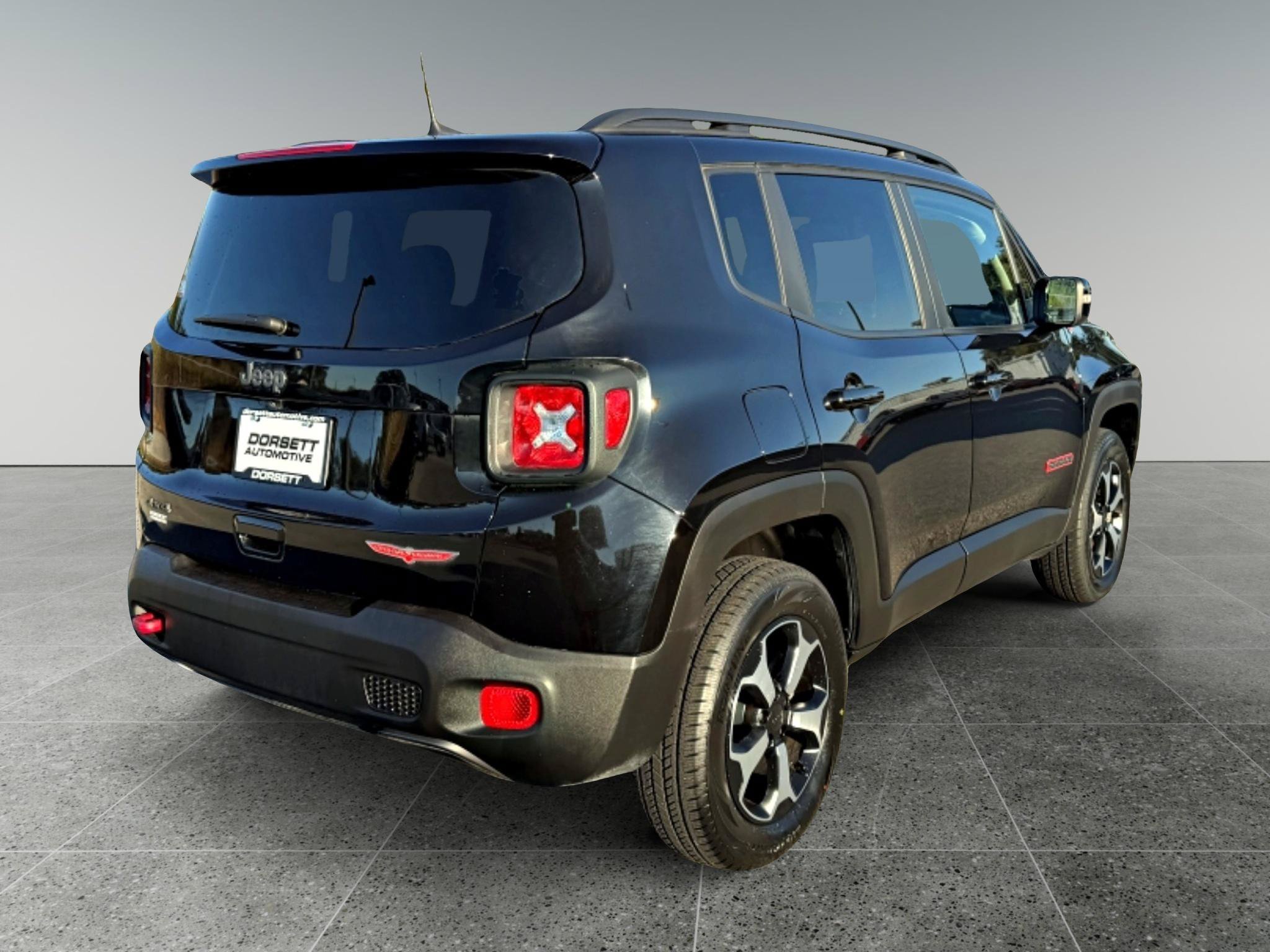 Used 2022 Jeep Renegade Trailhawk w/ Sun/Sound Group AWD/4WD image 6