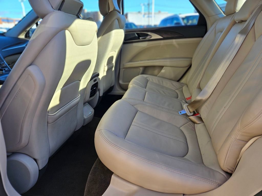 Used 2017 Lincoln MKZ Select w/ Select Plus Package image 14