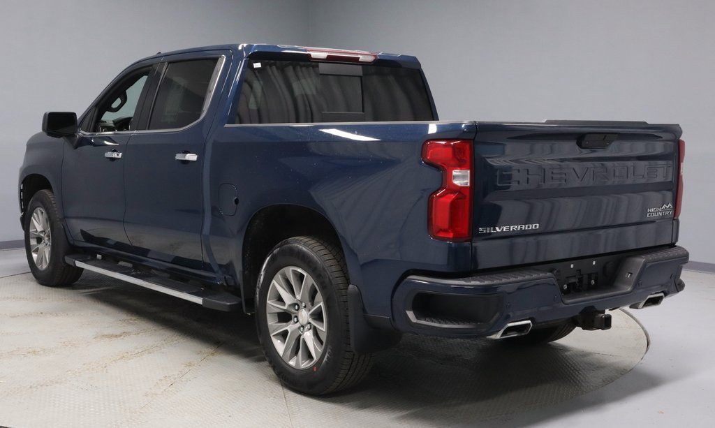 Used 2022 Chevrolet Silverado 1500 High Country image 9