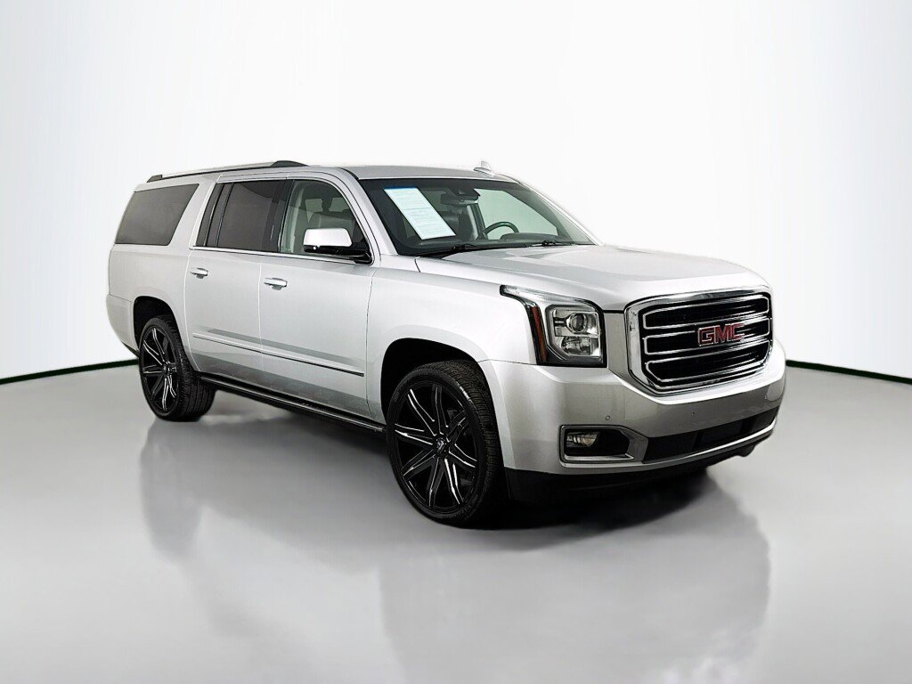 Used 2018 GMC Yukon XL Denali AWD/4WD image 7