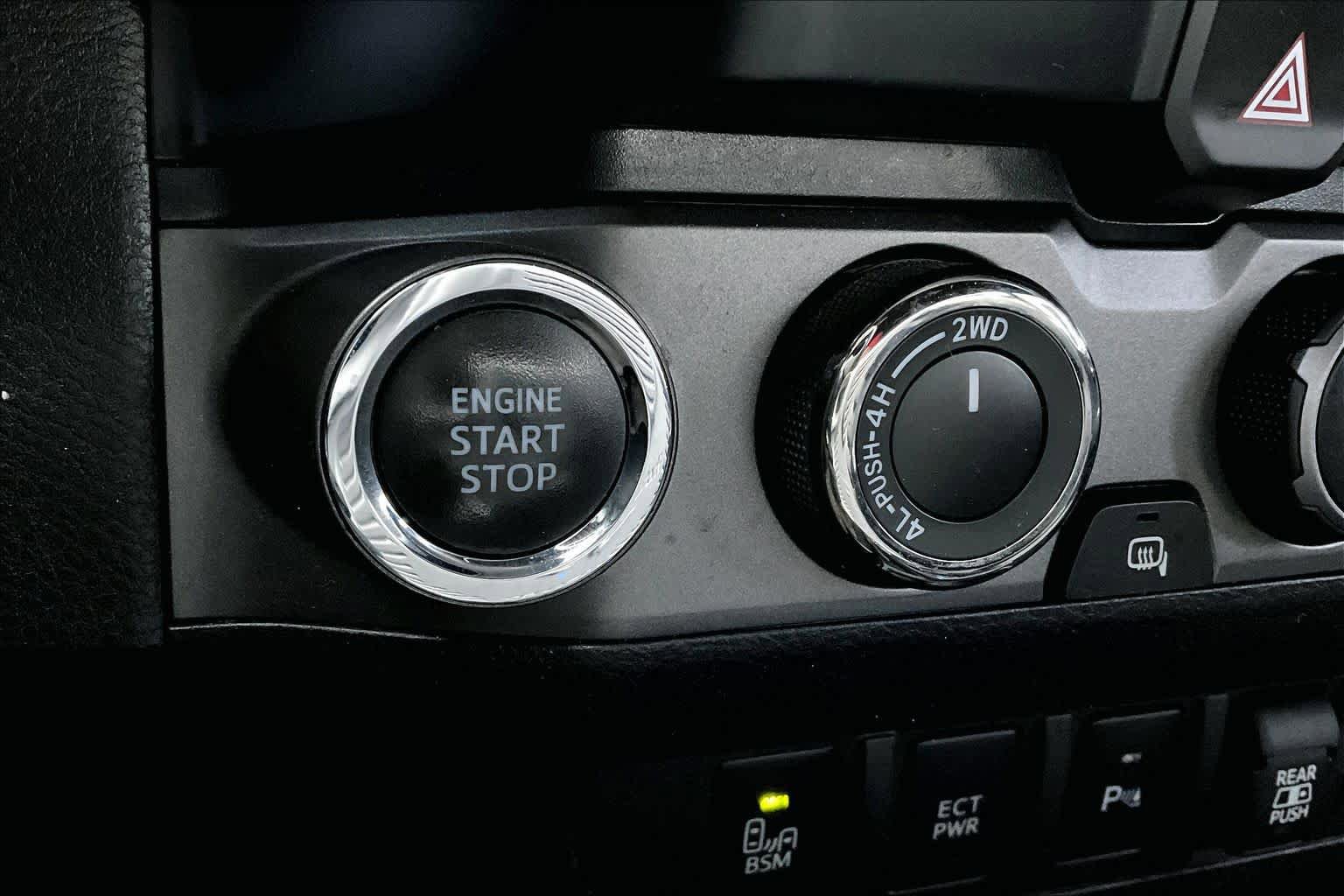 Certified 2021 Toyota Tacoma TRD Sport w/ Technology Package AWD/4WD image 33
