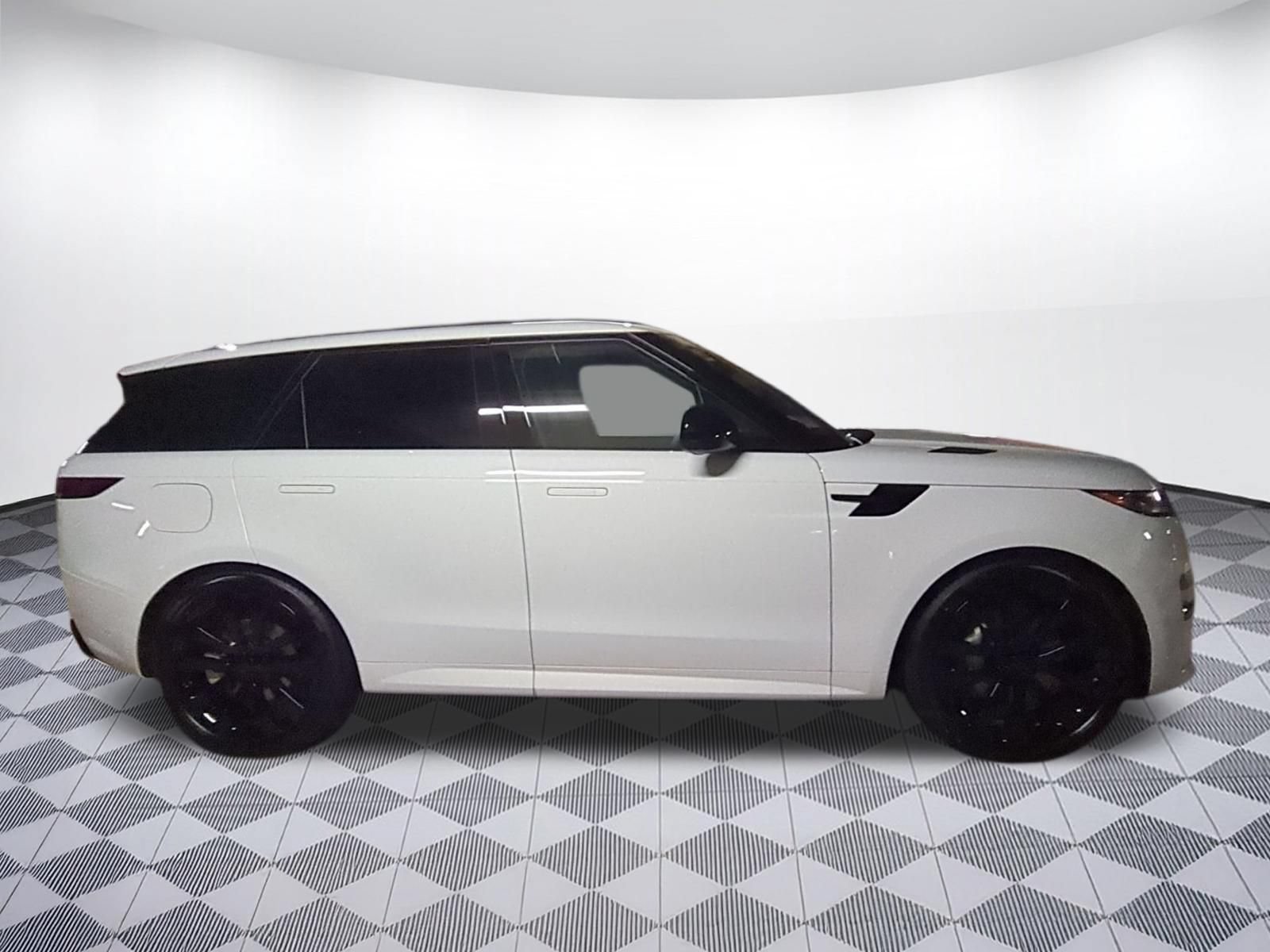 New 2026 Land Rover Range Rover Sport Dynamic SE AWD/4WD image 6