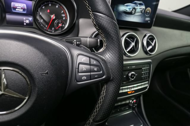 Used 2018 Mercedes-Benz GLA 250 4MATIC image 30