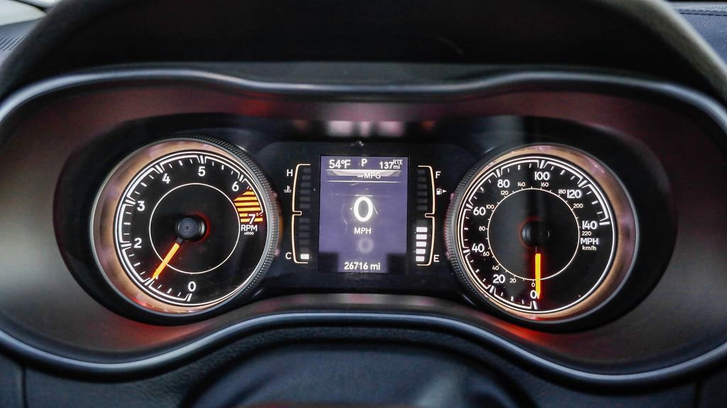 Certified 2021 Jeep Cherokee Latitude Plus image 22