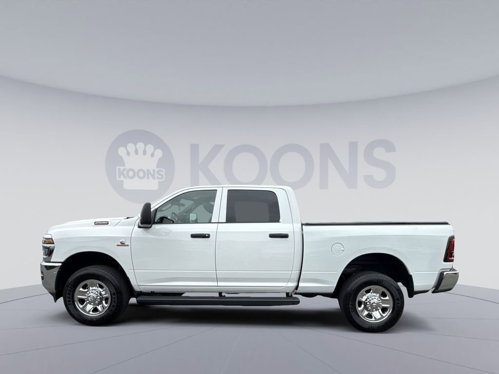 Used 2025 RAM 2500 Tradesman w/ Chrome Appearance Group AWD/4WD image 2
