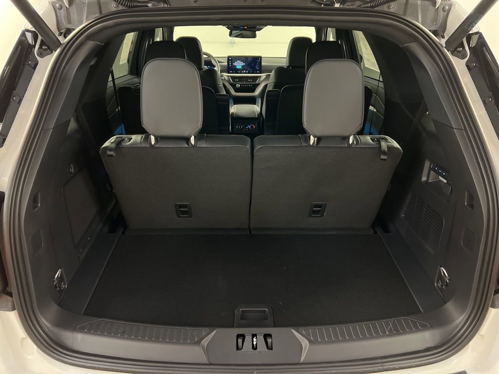 New 2026 Ford Explorer Tremor w/ Tremor Ultimate Package image 37