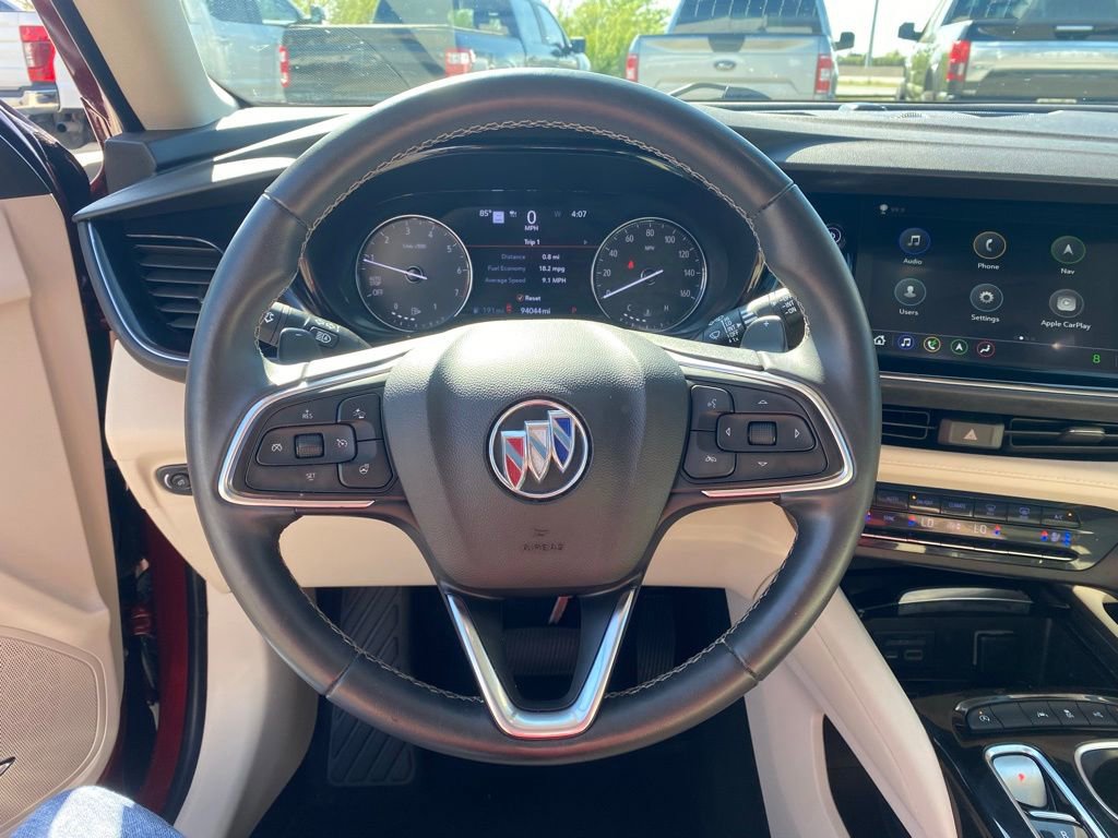 Used 2022 Buick Envision Avenir w/ Technology Package II image 18