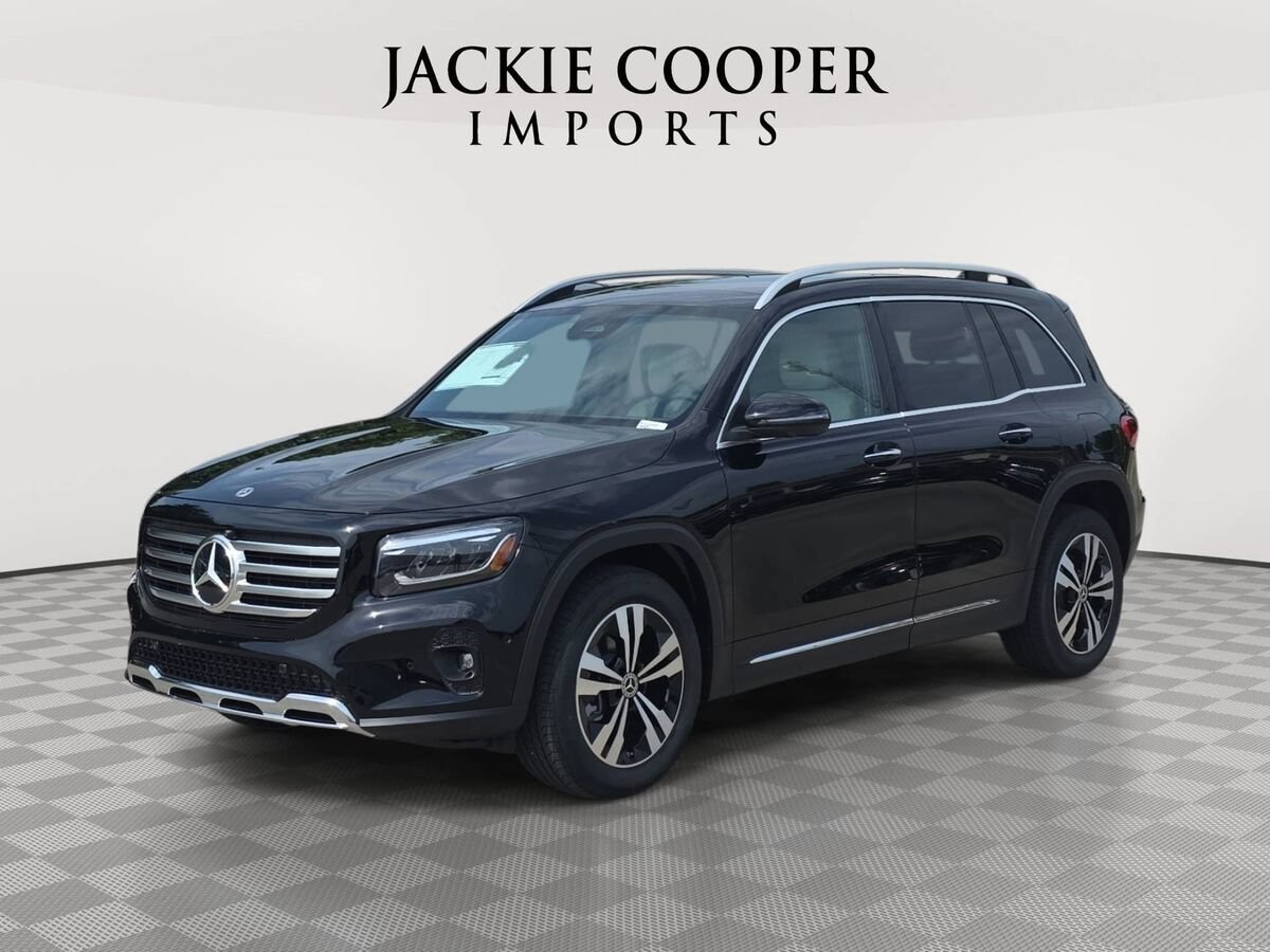 New 2026 Mercedes-Benz GLB 250 image 1