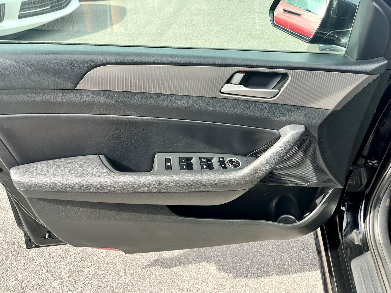 Used 2019 Hyundai Sonata Sport w/ Cargo Package image 12
