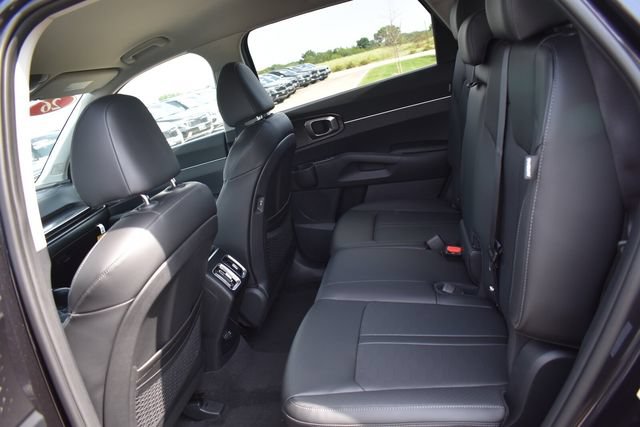 New 2026 Kia Sorento S AWD/4WD image 18