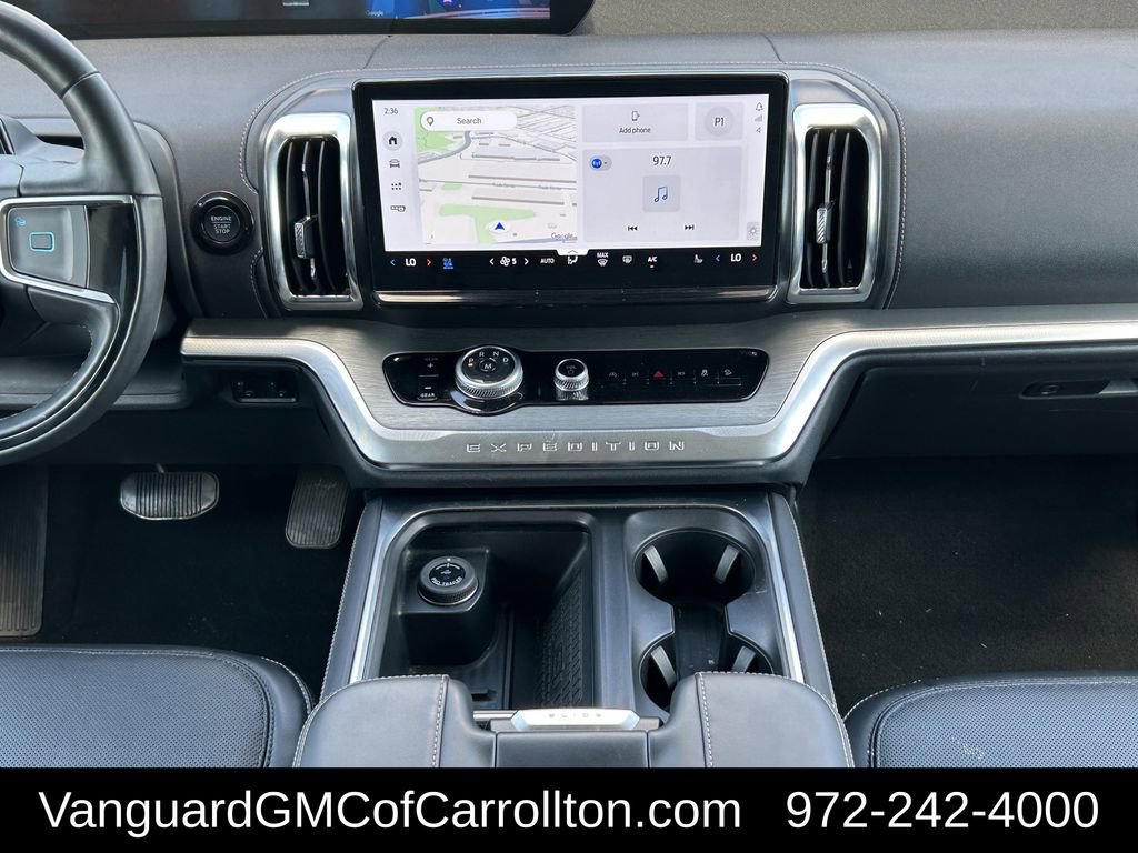 Used 2025 Ford Expedition Max Platinum image 14