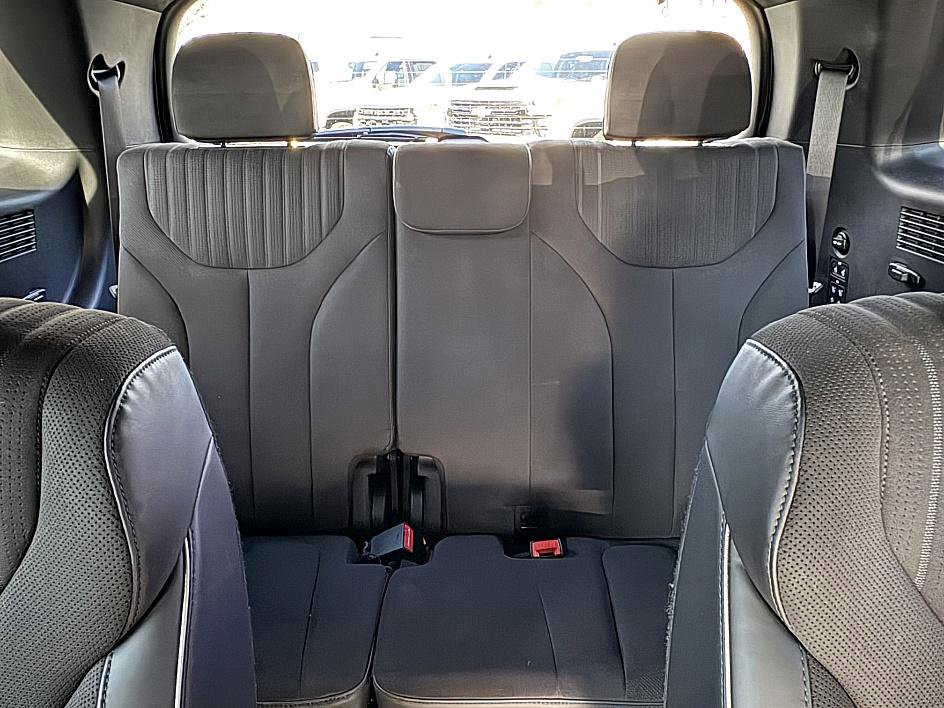 Used 2025 Hyundai Palisade Calligraphy image 11