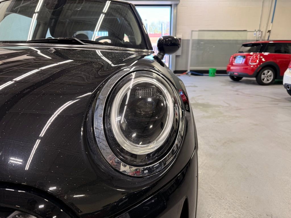 Used 2023 MINI Cooper S FWD image 9