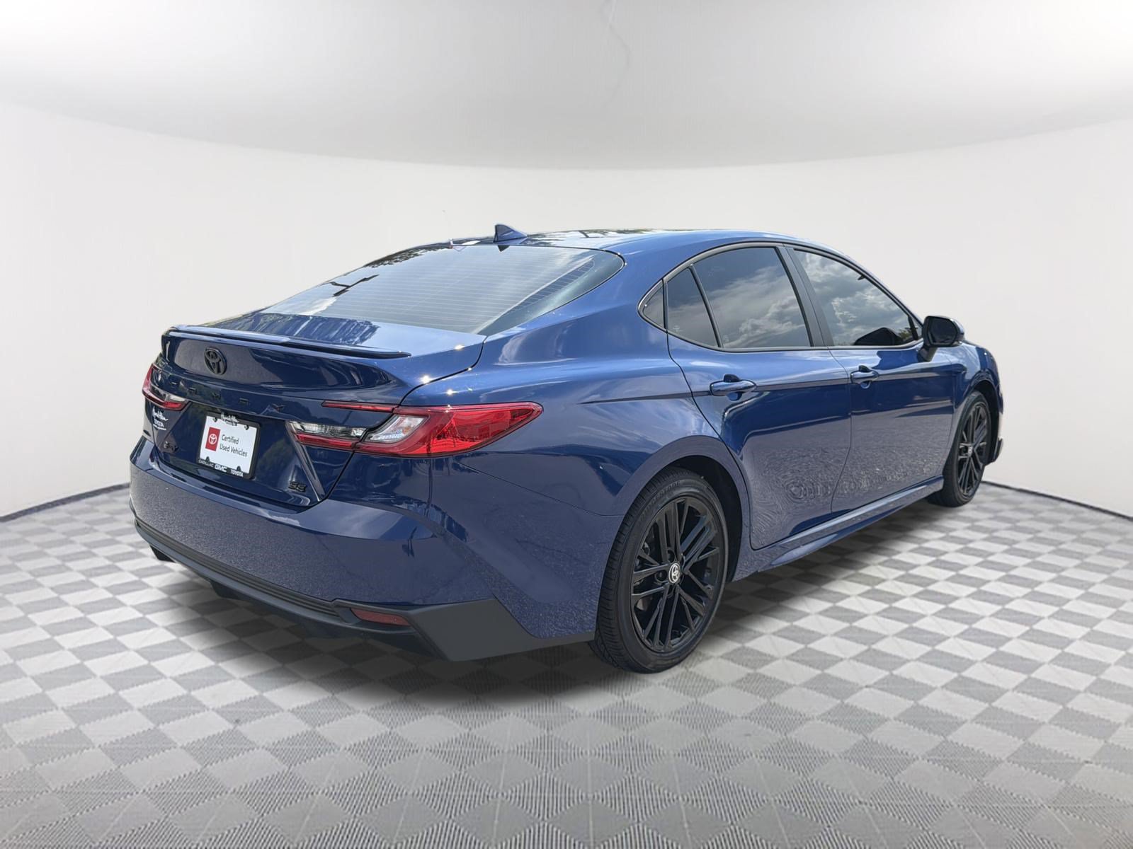 Certified 2025 Toyota Camry SE w/ Multimedia Upgrade Package FWD image 17