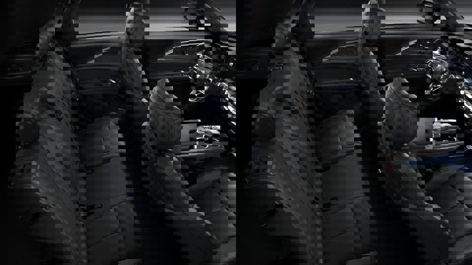 New 2025 Cadillac Lyriq Sport image 34