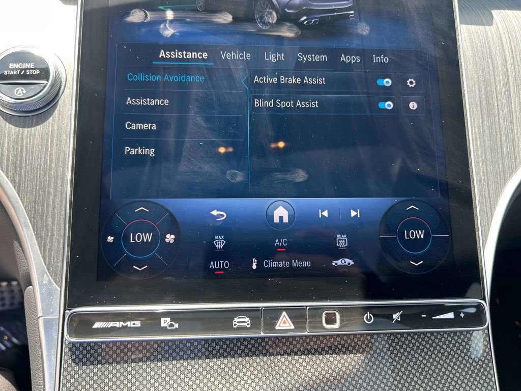 Used 2025 Mercedes-Benz GLC 43 AMG 4MATIC image 41