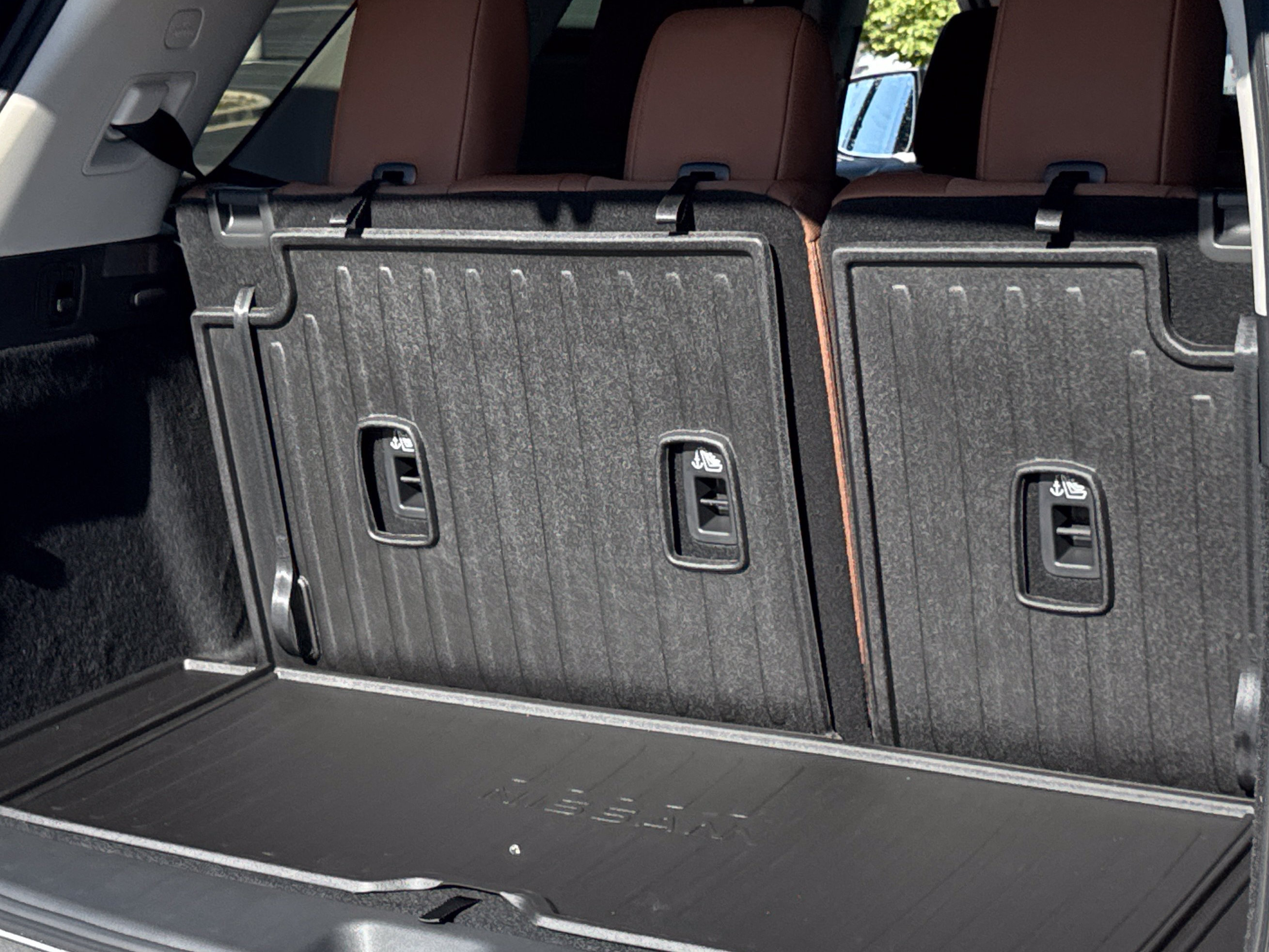 New 2026 Nissan Pathfinder Platinum AWD/4WD image 22
