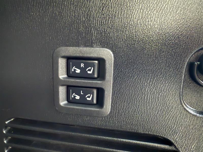 Used 2018 INFINITI QX80 4WD image 12