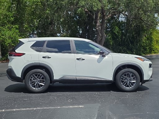 Used 2023 Nissan Rogue S FWD image 8