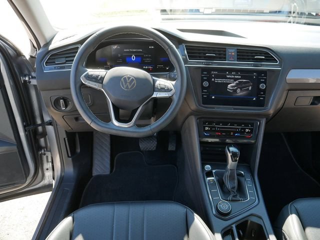 Certified 2023 Volkswagen Tiguan SE AWD/4WD image 21