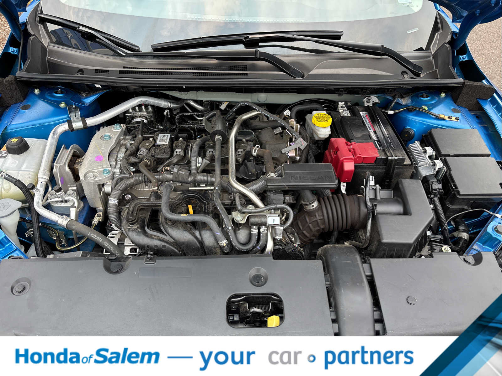 Used 2025 Nissan Sentra SR FWD image 9