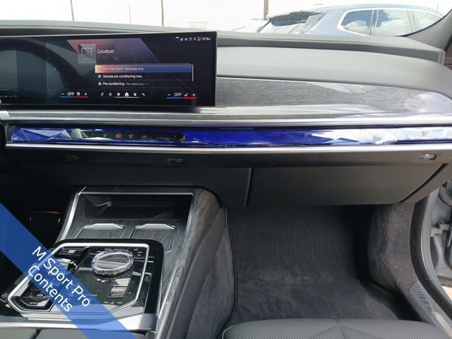 Certified 2025 BMW 740i image 19