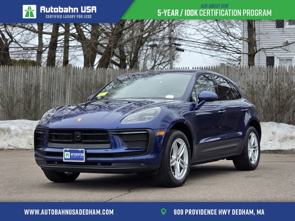 Used 2023 Porsche Macan AWD image 1