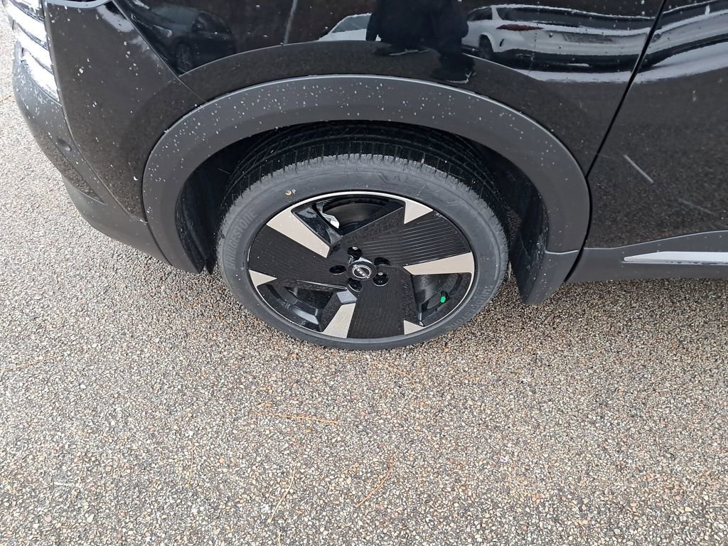 New 2026 Nissan Kicks SR w/ Cold Weather Package image 48