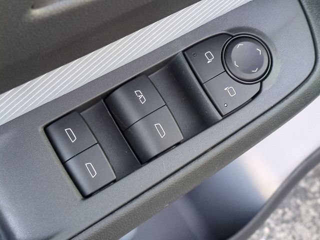 New 2027 Chevrolet Bolt LT w/ Comfort Package FWD image 23