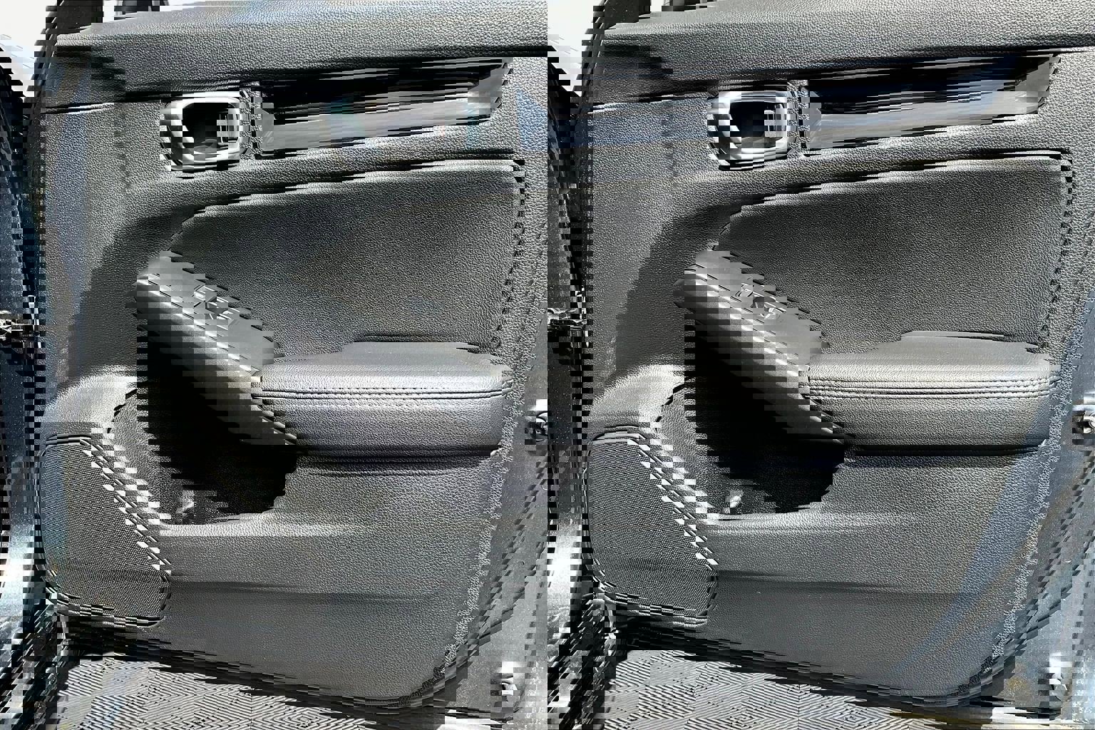 Used 2023 Honda Civic EX-L image 27