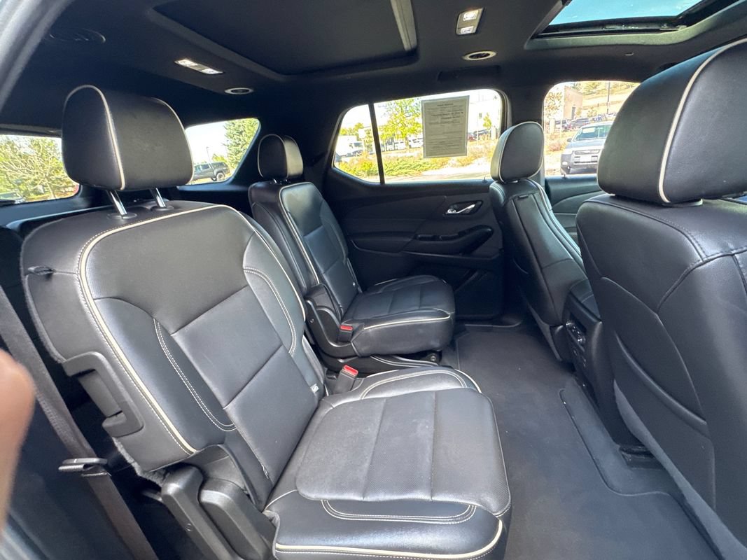 Used 2023 Chevrolet Traverse Premier AWD/4WD image 22